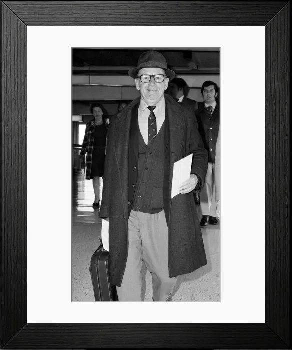 Framed Print : Don Bradman ex Australian Cricketer arriving at Heathrow Airport Framed Print : Don Bradman ex Australian Cricketer arriving at Heathrow Airport