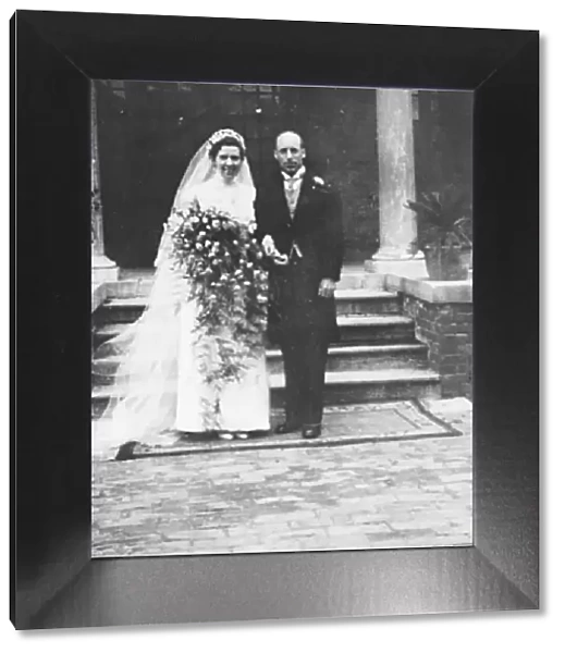 Athlete Eric Liddell and Florence Mackenzie on their wedding day in Tianjin, China