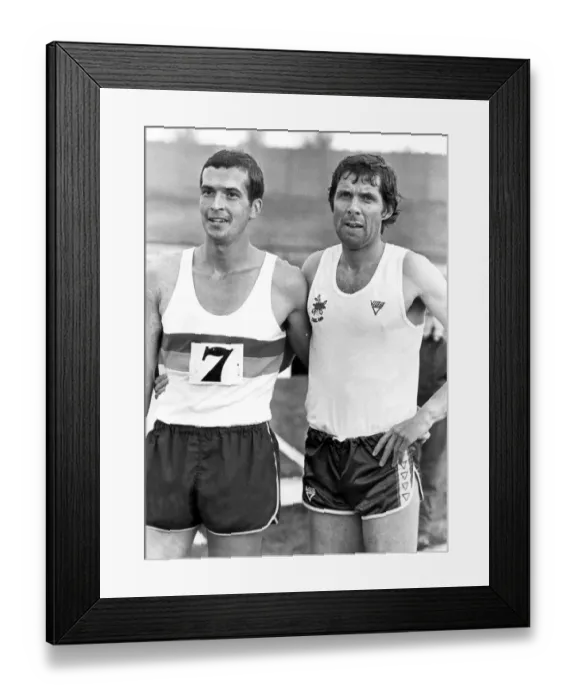 Framed Print : Colin Richard from Whitley Bay is congratulated by Gatesheads Brendan Foster after