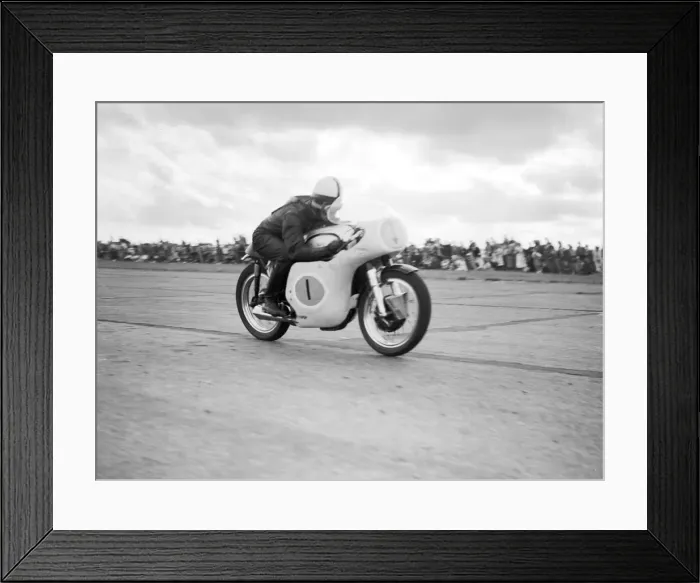 Framed Print : Action from the Daily Herald Motor Cycle Racing Championship at Thruxton