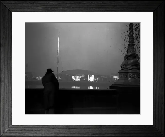 Framed Print : A final check that all the lights work before the Festival of Britain opens to the public Framed Print : A final check that all the lights work before the Festival of Britain opens to the public