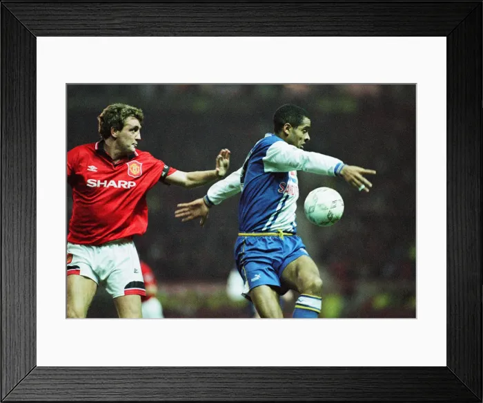 Framed Print : English Premier League match at Old Trafford. Manchester United 2 v Sheffield