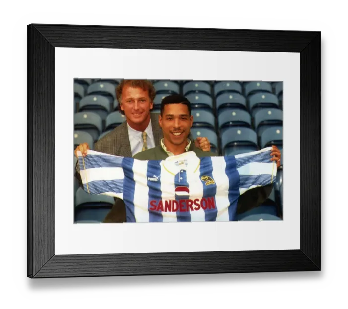 Framed Print : Sheffield Wednesday footballer Des Walker with manager Trevor Francis after signing for