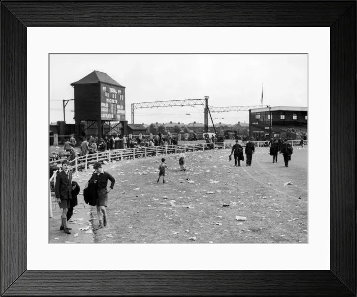 Framed Print : County Cricket. Lancashire v. Yorkshire at Old Trafford Framed Print : County Cricket. Lancashire v. Yorkshire at Old Trafford