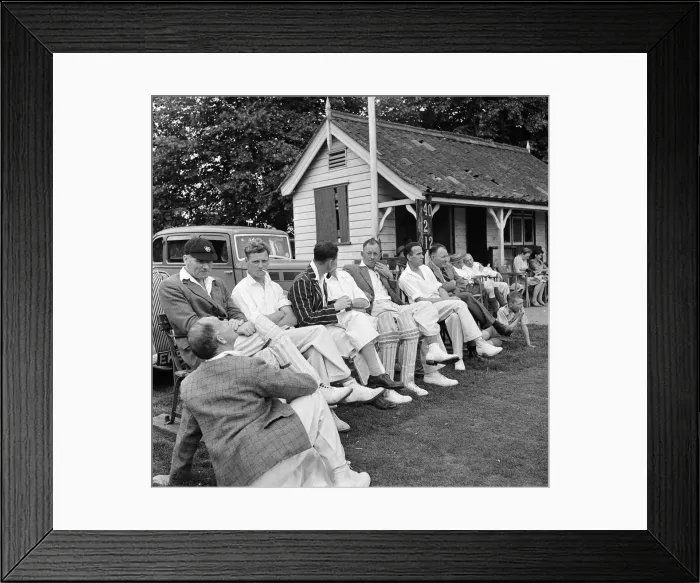 Framed Print : The opposition batting line up waiting to be called during their match against Meopham Framed Print : The opposition batting line up waiting to be called during their match against Meopham