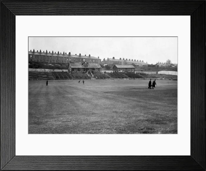 Framed Print : Cricket at Castleton Moor, Lancashire. Bad light stops play. 19th May 1953