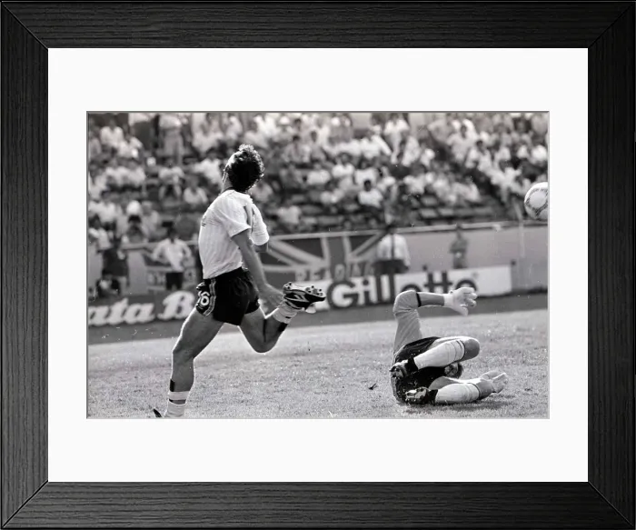 Framed Print : World Cup 1986 Group F England 3 Poland 0 Peter Reid (16 Framed Print : World Cup 1986 Group F England 3 Poland 0 Peter Reid (16