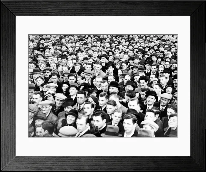 Framed Print : A section of the huge crowd that gathered to hear the speakers at the Jarrow marchers