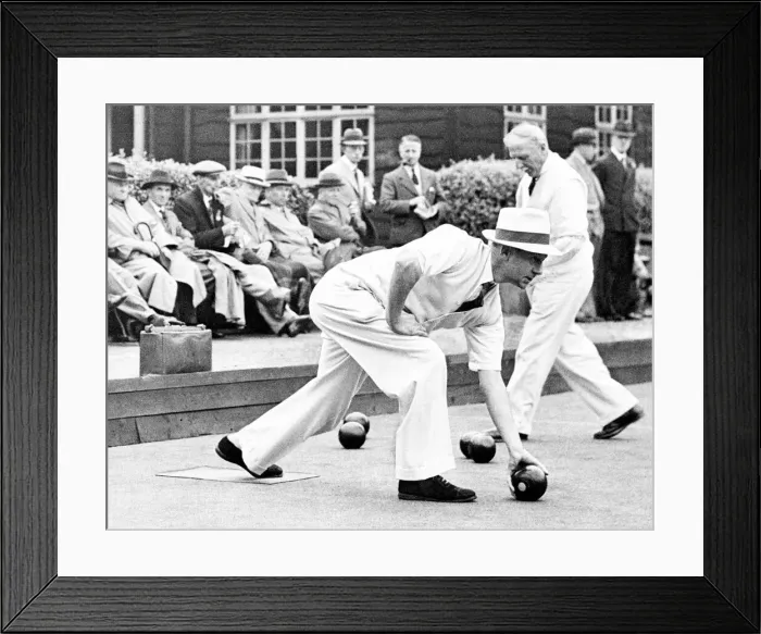 Framed Print : George Wright seen here competing in the Sunday Pictorial Bowls Campionship at Paddington Framed Print : George Wright seen here competing in the Sunday Pictorial Bowls Campionship at Paddington