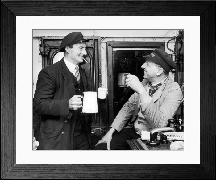 Framed Print : National Union of Railwayworkers guard Percy Steadman (left Framed Print : National Union of Railwayworkers guard Percy Steadman (left