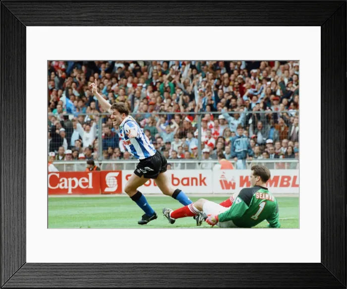 Framed Print : FA Cup Final at Wembley Stadium. Arsenal 1 v Sheffield Wednesday 1 Framed Print : FA Cup Final at Wembley Stadium. Arsenal 1 v Sheffield Wednesday 1