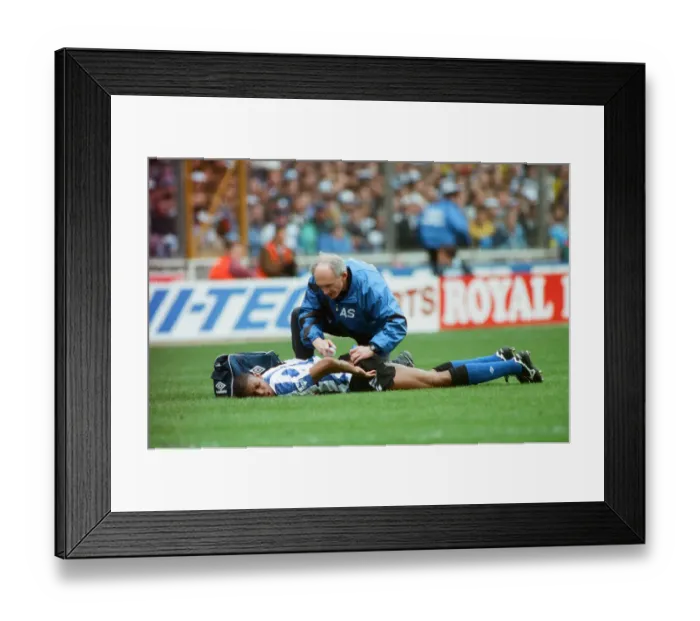 Framed Print : FA Cup Semi Final at Wembley Stadium. Sheffield Wednesday 2 v Sheffield United 1