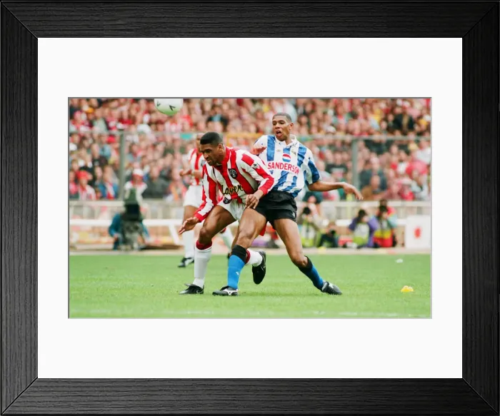 Framed Print : FA Cup Semi Final at Wembley Stadium. Sheffield Wednesday 2 v Sheffield United 1