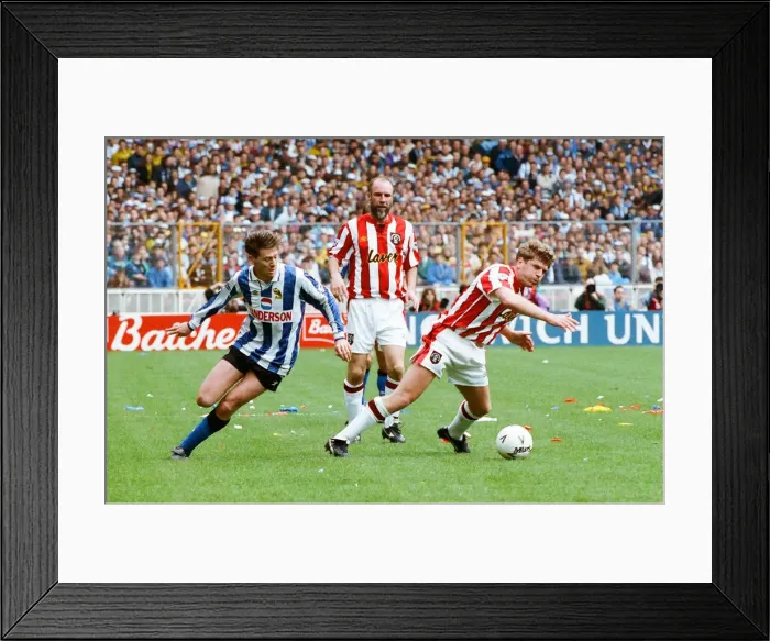 Framed Print : FA Cup Semi Final at Wembley Stadium. Sheffield Wednesday 2 v Sheffield United 1 Framed Print : FA Cup Semi Final at Wembley Stadium. Sheffield Wednesday 2 v Sheffield United 1