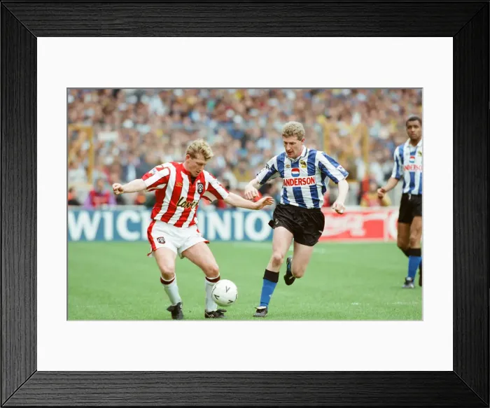 Framed Print : FA Cup Semi Final at Wembley Stadium. Sheffield Wednesday 2 v Sheffield United 1