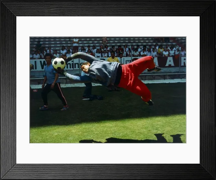Framed Print : World Cup 1970 Peru keeper luis Rubinos makes a save in training for quarter finals Framed Print : World Cup 1970 Peru keeper luis Rubinos makes a save in training for quarter finals