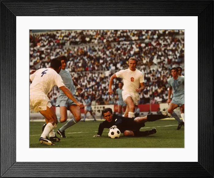 Framed Print : World Cup 1970 Group C England 1 Czechoslovakia 0 Jalisco Framed Print : World Cup 1970 Group C England 1 Czechoslovakia 0 Jalisco