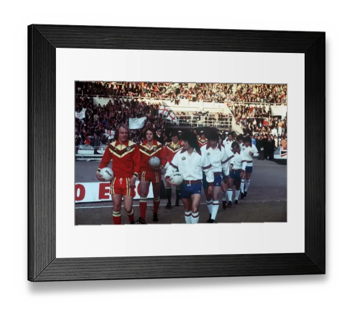 Framed Print : Football England v Wales 1977 The Team lead out. Kevin Keegan (R