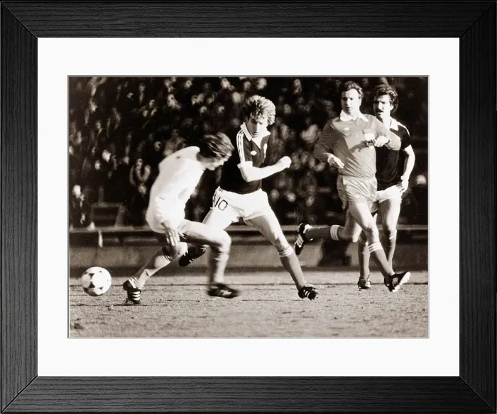 Framed Print : World Cup 1978 Scotland v Holland June 1978 Scotland Framed Print : World Cup 1978 Scotland v Holland June 1978 Scotland