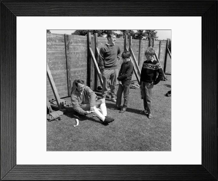 Framed Print : Jimmy Greaves taking treatment July 1966 Jimmy Greaves had received an Framed Print : Jimmy Greaves taking treatment July 1966 Jimmy Greaves had received an