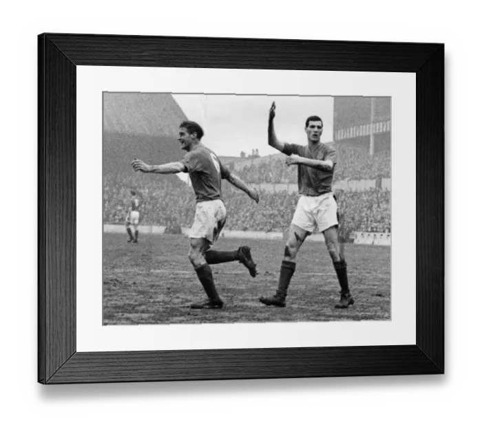 Framed Print : Tottenham Hotspur v Portsmouth league match at White Hart Lane February 1959