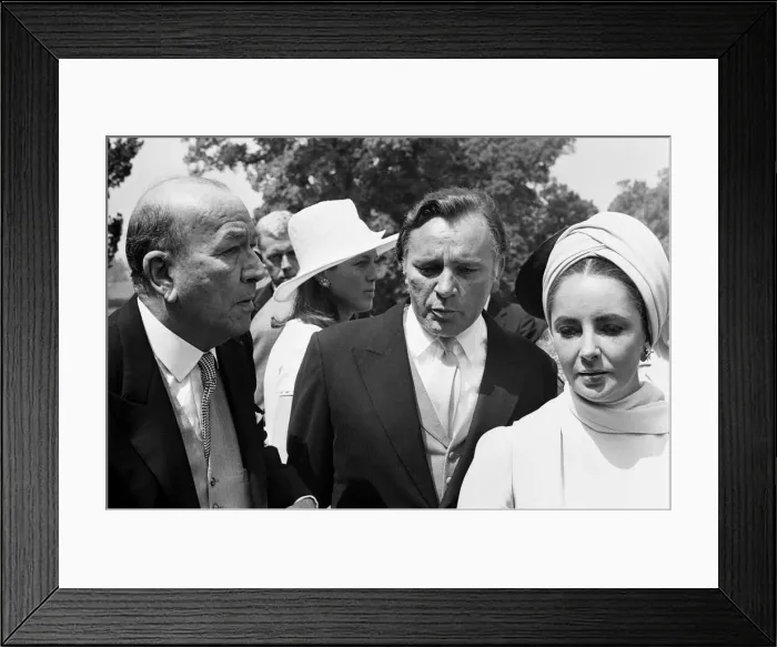 Framed Print : Wedding of Sheran Cazalet and Simon Hornby at Fairlawn in Sussex on 15th June 1968 Framed Print : Wedding of Sheran Cazalet and Simon Hornby at Fairlawn in Sussex on 15th June 1968