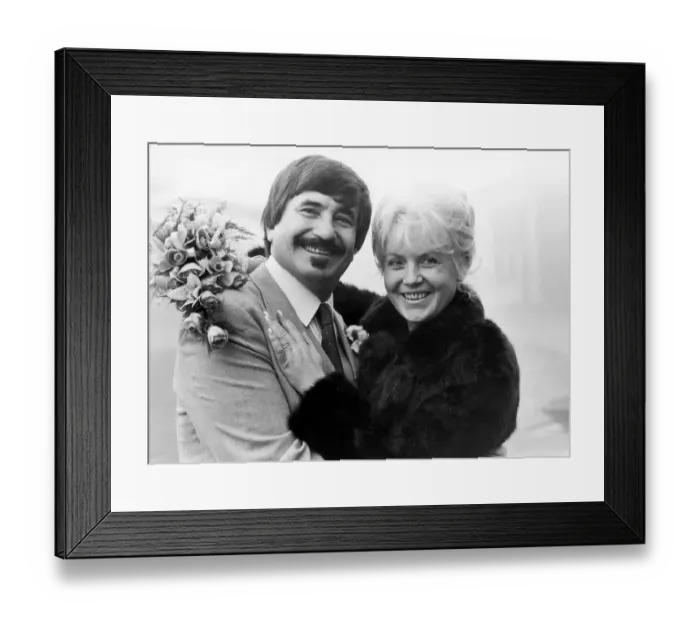 Framed Print : Jazz Trumpeter Kenny Ball with his new wife Michelle Wilde on their wedding day Framed Print : Jazz Trumpeter Kenny Ball with his new wife Michelle Wilde on their wedding day