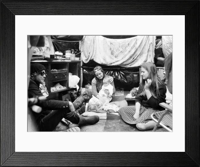 Framed Print : The Glastonbury Fayre of 1971, a free festival planned by Andrew Kerr Framed Print : The Glastonbury Fayre of 1971, a free festival planned by Andrew Kerr