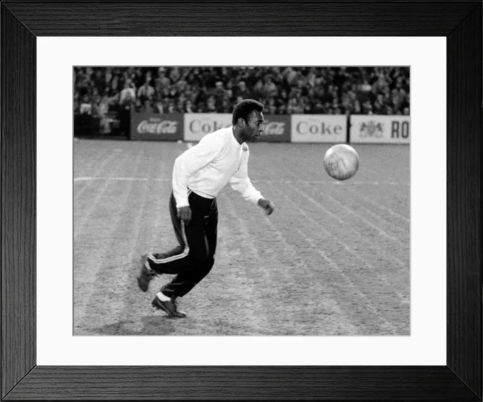 Framed Print : Brazilian football star Pele before the Santos against Fulham match March 1973 Framed Print : Brazilian football star Pele before the Santos against Fulham match March 1973