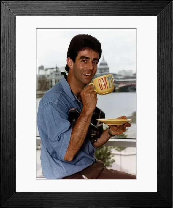 Framed Print : Gary Stevens Former Footballer Signs Up For GMTV For The Morning Quiz Show Framed Print : Gary Stevens Former Footballer Signs Up For GMTV For The Morning Quiz Show