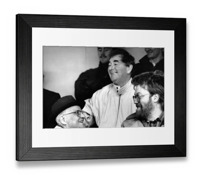 Framed Print : Brian Clough in the stands at Hartlepool United with present chairman Garry Gibson (right Framed Print : Brian Clough in the stands at Hartlepool United with present chairman Garry Gibson (right