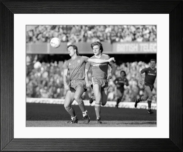 Framed Print : FA Cup Fourth Round. Chelsea 1 v. Liverpool 2. Kerry Dixon of Chelsea before his Framed Print : FA Cup Fourth Round. Chelsea 1 v. Liverpool 2. Kerry Dixon of Chelsea before his