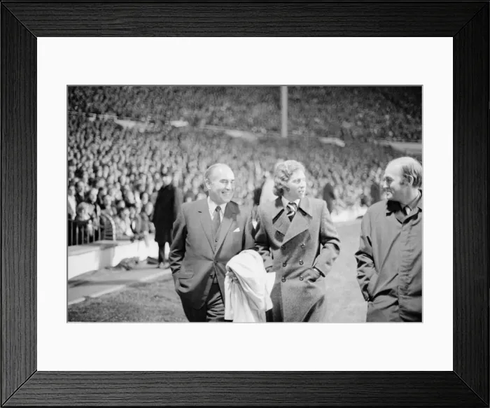 Framed Print : Sir Alf Ramsey seen here sharing a joke with Alan Ball before the start of Endland Framed Print : Sir Alf Ramsey seen here sharing a joke with Alan Ball before the start of Endland
