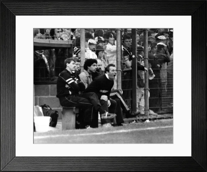 Framed Print : Brian Clough in full voice on the bench with Des Walker during the Newcastle United v