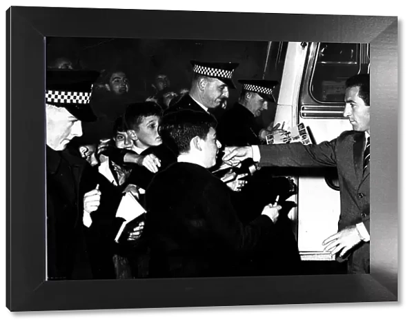 Gento Real Madrid football player arrives in Glasgow for European Cup football match tie