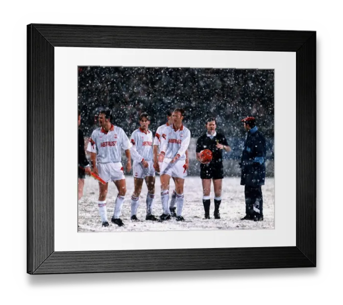 Framed Print : Partick Thistle v Aberdeen Scottish Premier football match Circa 1992  /  93 Season