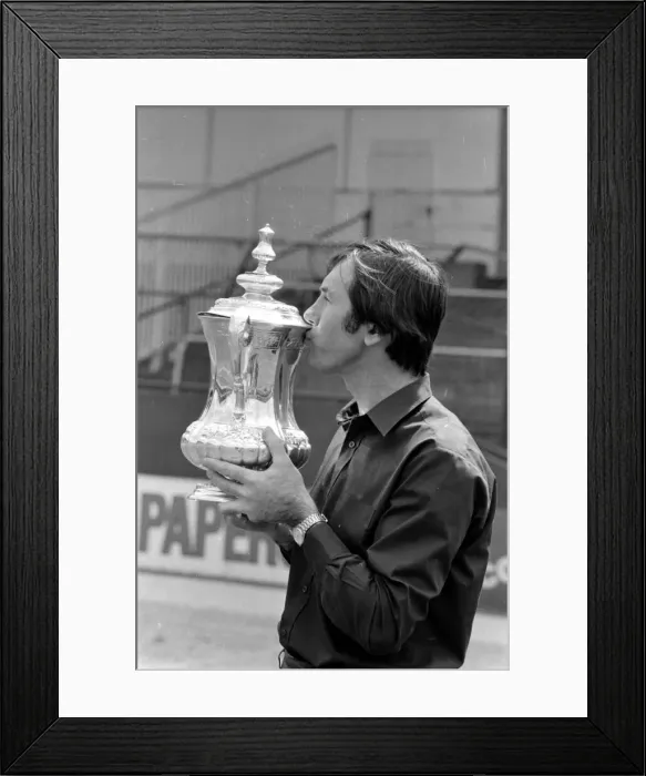 Framed Print : Tottenham Hotspur manager Keith Burkinshaw kisses the FA Cup. 15th May 1981 Framed Print : Tottenham Hotspur manager Keith Burkinshaw kisses the FA Cup. 15th May 1981