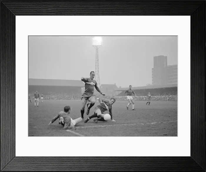Framed Print : English League Division Two match at Portman Road. Ipswich Town 1 v Plymouth Argyle Framed Print : English League Division Two match at Portman Road. Ipswich Town 1 v Plymouth Argyle