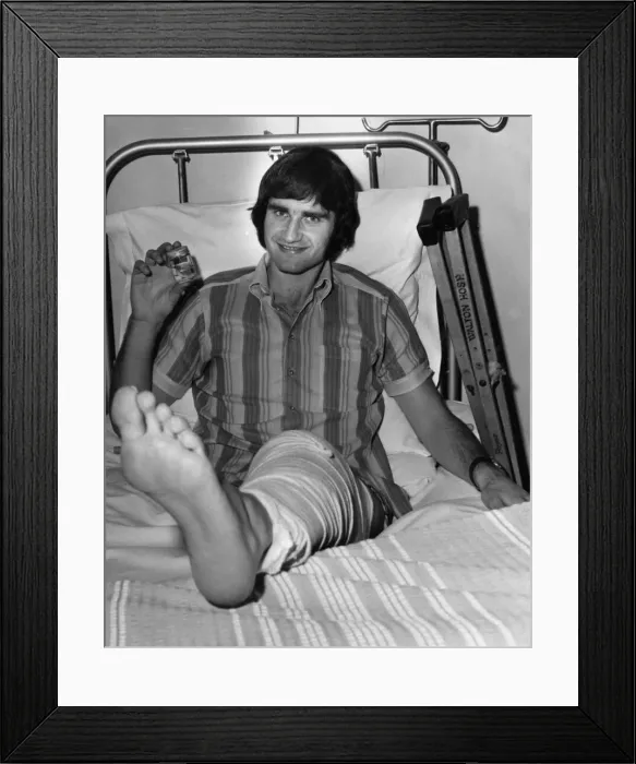 Framed Print : Larry Lloyd Liverpool centre half recovering from the cartilage operation he needed after