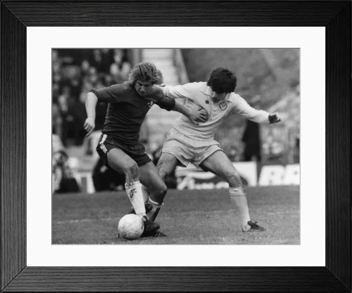 Framed Print : Chelsea v Leeds United league match at Stamford Bridge December 1973
