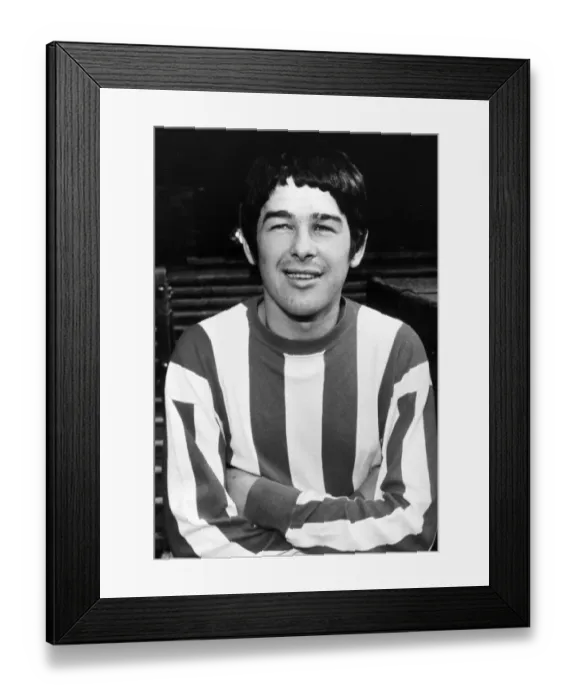 Framed Print : Bobby Kerr Sunderland Football PLayer July 1968 Framed Print : Bobby Kerr Sunderland Football PLayer July 1968