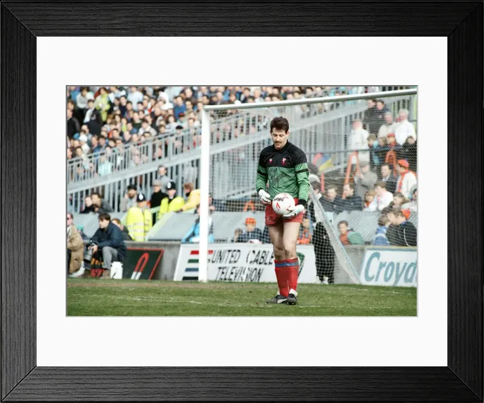 Framed Print : Crystal Palace v Aston Villa league match at Selhurst Park March 1990 Framed Print : Crystal Palace v Aston Villa league match at Selhurst Park March 1990