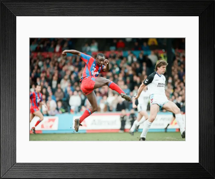Framed Print : Crystal Palace v Aston Villa league match at Selhurst Park March 1990 Framed Print : Crystal Palace v Aston Villa league match at Selhurst Park March 1990
