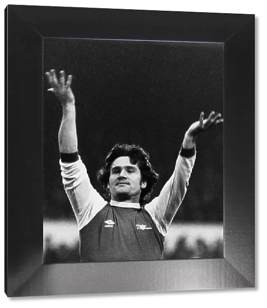 Arsenals Pat Rice December 1978 celebrates during his teams 5 0 trouncing of Spurs