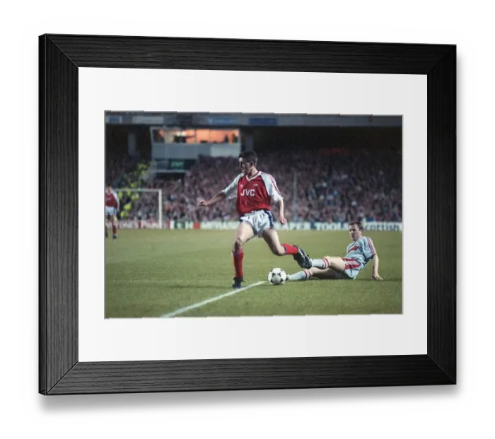 Framed Print : Nigel Winterburn footballer for Arsenal 1990 in a match against Liverpool