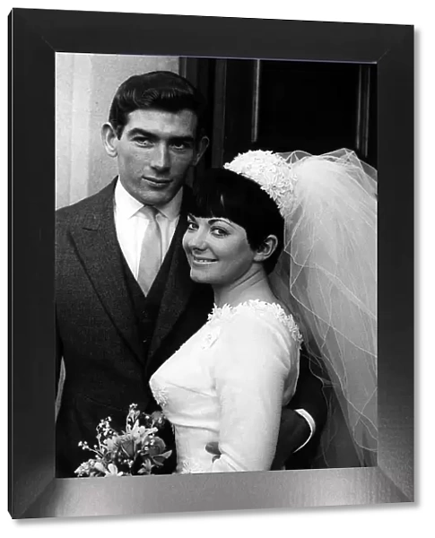 Pat Jennings Goalkeeper of Tottenham Hotspur, Jan 1967 gets married to singer