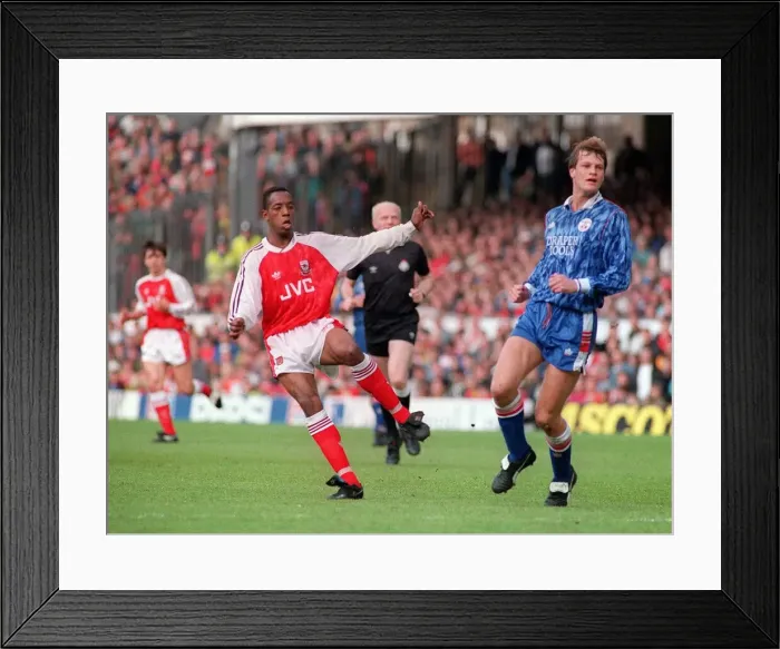 Framed Print : Arsenal v Southampton Football May 1992 Ian Wright fires in a shot against Framed Print : Arsenal v Southampton Football May 1992 Ian Wright fires in a shot against