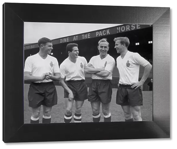 England football players Billy Wright, Bobby Charlton, Tommy Banks