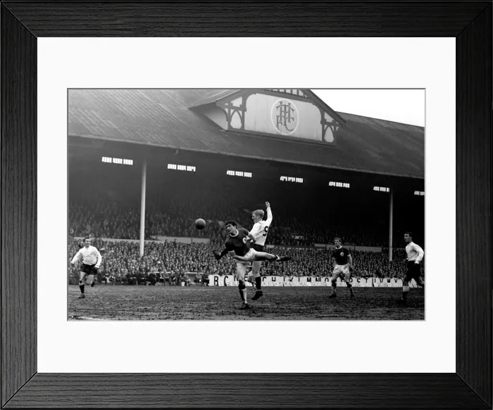 Framed Print : Tottenham Hotspurs v Liverpool April 1963 Spurs v Liverpool Season 1962 / 63 Framed Print : Tottenham Hotspurs v Liverpool April 1963 Spurs v Liverpool Season 1962 / 63