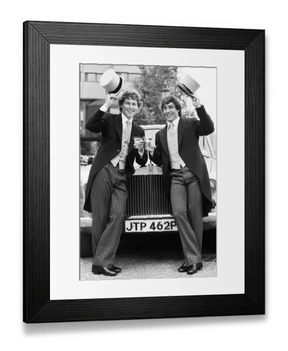 Framed Print : Clive Allen and Kenny Sansom right Allen signed for Crystal Palace for One Million Pounds